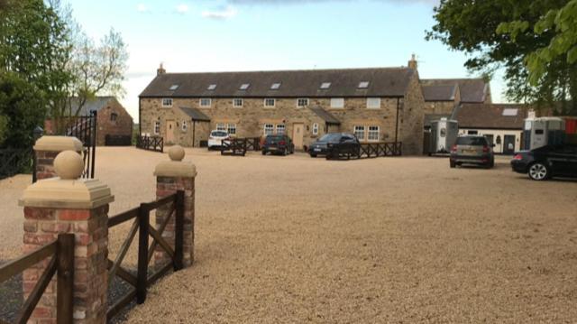 הוילה וויטלי ביי Holywell Grange Farm מראה חיצוני תמונה